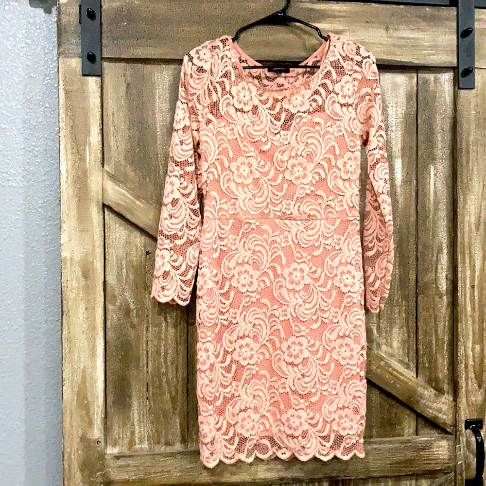 Long sleeve lace dress